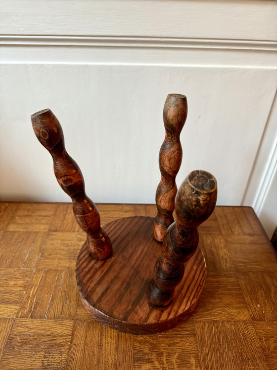 Image 1 of Taburete trípode de madera torneada