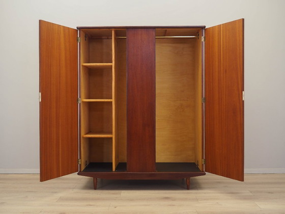 Image 1 of Armadio in teak, design danese, anni '60, produzione: Danimarca
