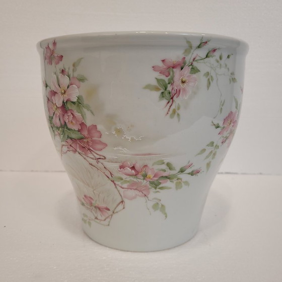 Image 1 of Floral design cache pot, Limoges porcelain, 60&#39;s - France