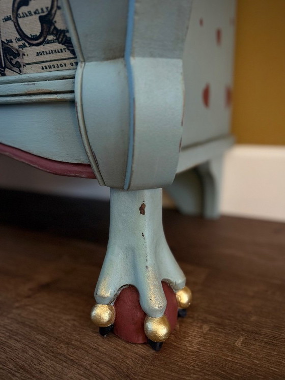 Petite commode Alice au Pays des Merveilles. – Bois (photo 2 of 9)