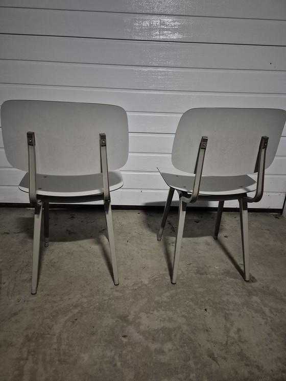 Image 1 of 2 chaises Friso Kramer Revolt en acier soigné
