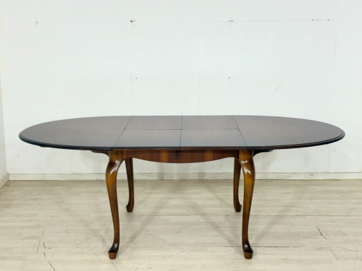 Elegante eettafel uit het midden van de 20e eeuw / Vintage keukentafel / Uitschuifbare tafel / Ronde Chippendale eettafel