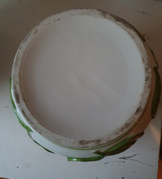 Image 1 of Set mit 2 Keramik-Blumentöpfen mit Tulpenverzierung