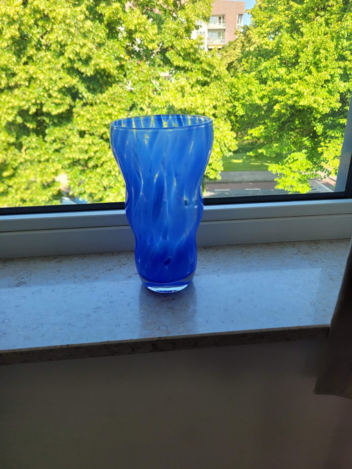 Vaso retrò vintage color blu.