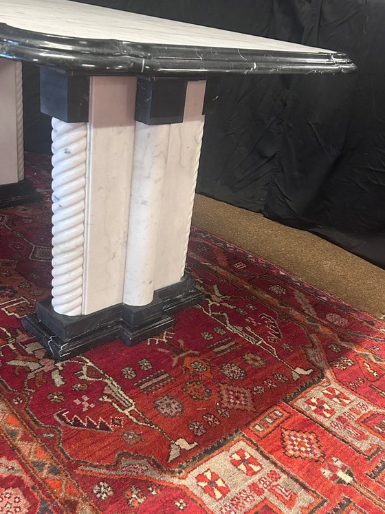 Image 1 of Black and white Hollywood marble table, Regency seventies