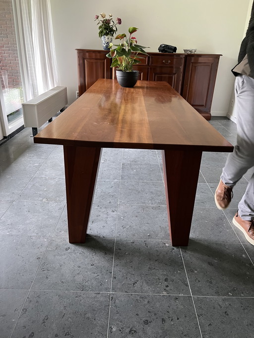 Design dining table, Jan des Bouvrie
