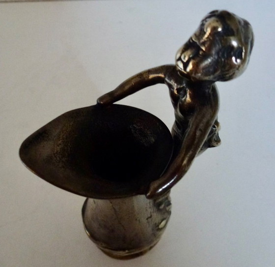 Image 1 of Jarrón Art Nouveau con putti