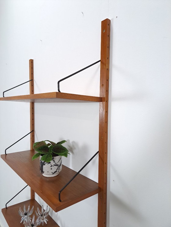 Image 1 of Modulares dänisches Royal-System Poul Cadovius CADO Teak