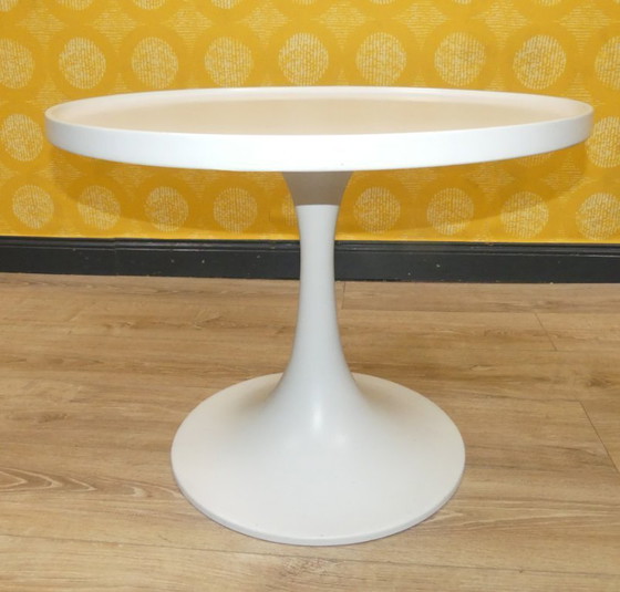 Image 1 of Table tulipe années 60-70, table club, table basse, 64/50 cm, table d'appoint, base tulipe, blanc, rétro, vintage, Häfele