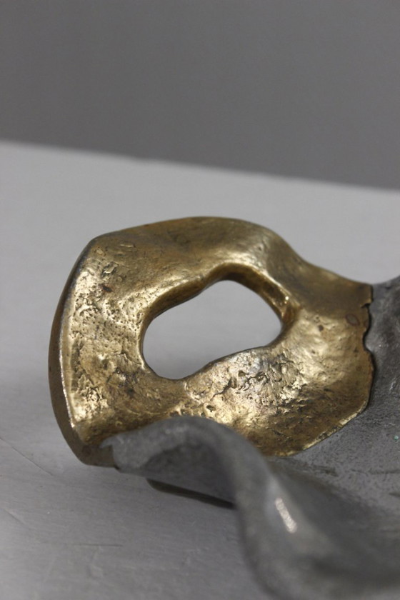 Image 1 of David Marshall Art3 design - Sculptural fruit bowl in aluminum & brass, 1980s