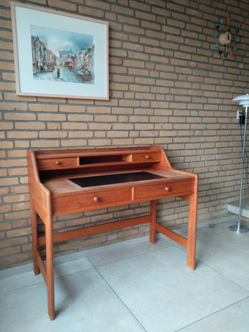 Danish Design desk