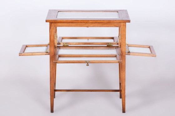 Gerestaureerde art-deco serveerwagen, walnoothout, facetgeslepen glas, Tsjechisch, jaren 1920 – Wood (photo 12 of 12)
