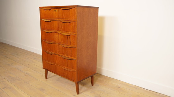 Image 1 of Vintage Deense Ladekast Teak 6 Lades 122 Cm