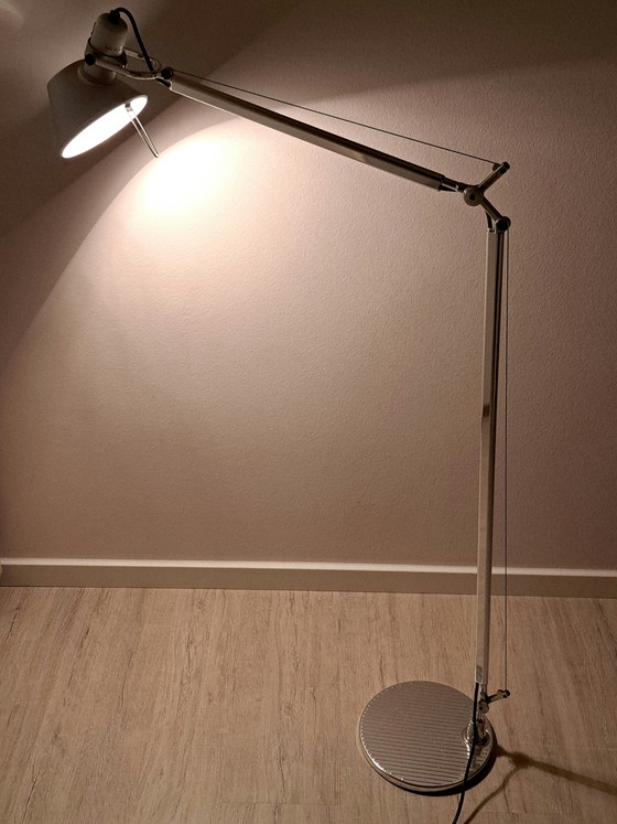 Image 1 of Artemide Tolomeo Terra vloerlamp zilver – iconische Italiaanse designlamp – in uitstekende staat