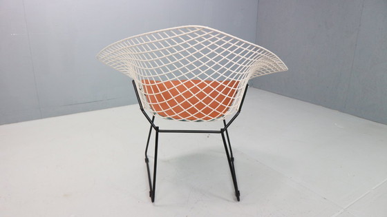 Image 1 of Silla Diamond de Harry Bertoia en metal blanco y negro y asiento de cuero nuevo