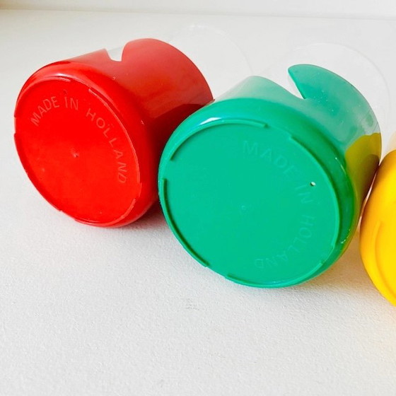 Image 1 of Set of vintage tea glasses Plastic Holder with tray 1980's