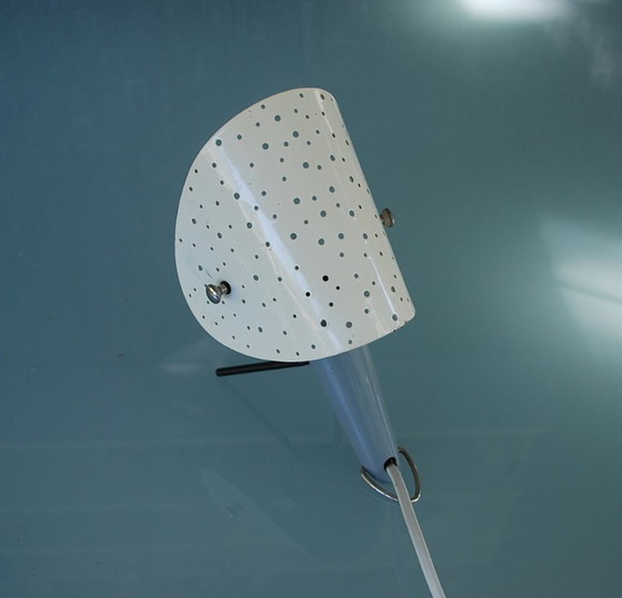 Image 1 of Bureau lamp van Ernest Igl  " The Little Dog " Grijs/Wit