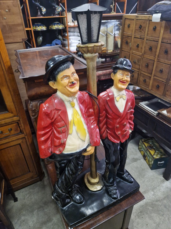 Image 1 of Lanterne Laurel et Hardy 104x55