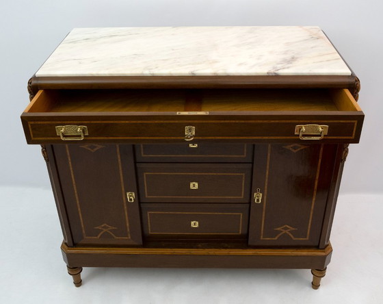 Image 1 of Comodini e cassettiera Liberty in radica di tuia italiana e marmo rosa del Portogallo