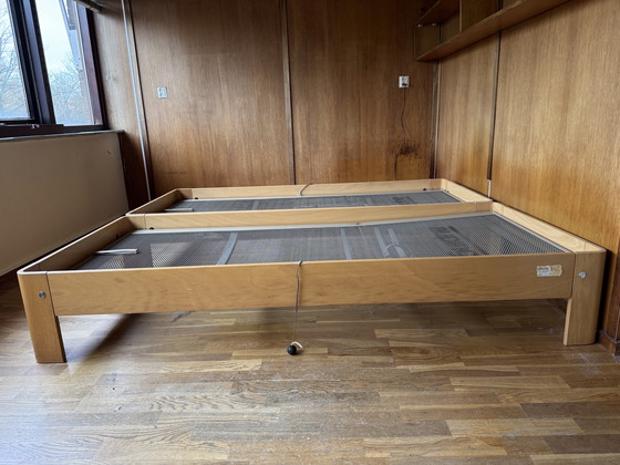 Image 1 of 2 vintage Auping Auronde bedden (laag)