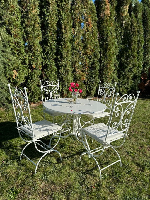 Chanel Dining Set - 4 Chairs & 1 Table