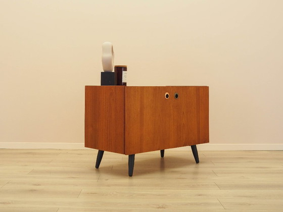Image 1 of Teakhouten kast, Deens design, jaren 70, gemaakt in Denemarken.