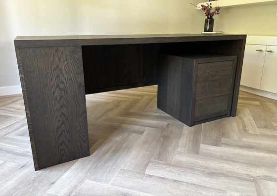 Image 1 of Prachtig massief eiken bureau met ladekast
