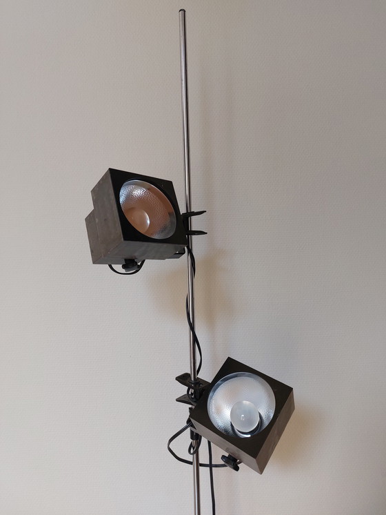 Image 1 of Raak vloerlamp