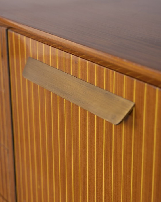 Image 1 of Credenza sideboard vintage anni 50 in legno e ottone dorato design Italiano