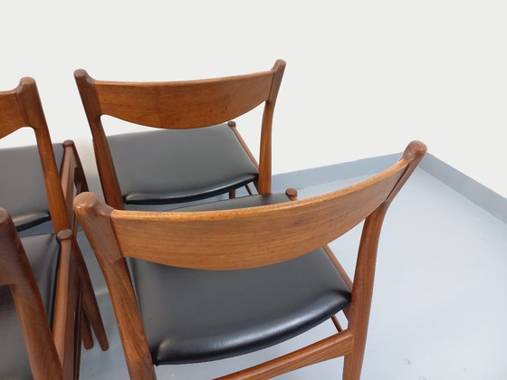 Image 1 of Set of 6 vintage Danish Scandinavian chairs by Aerthoj Jensen & Molholm in teak and skai from the 1960s