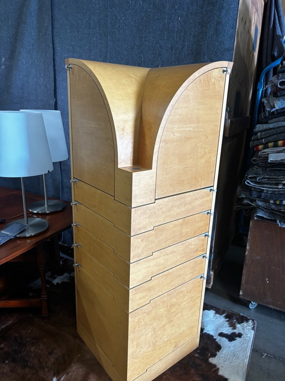 Giorgetti Nyn corner cabinet, design Chi Wing Lo – Sideboard cabinet, Wood, Metal (photo 2 of 5)