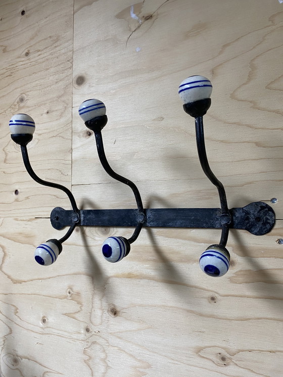 Image 1 of Antike französische Garderobe