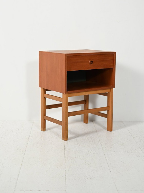 Image 1 of Mesita de noche escandinava de teca con forma de caja, años 60