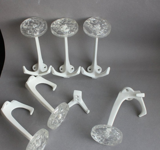 Image 1 of 7 appendiabiti vintage di metà secolo, design anni '70, in metallo e plastica trasparente