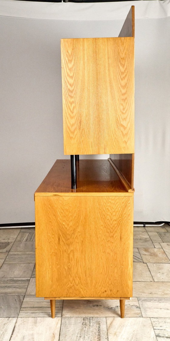 Image 1 of Crédence vintage avec table coulissante, années 1960, Tchécoslovaquie