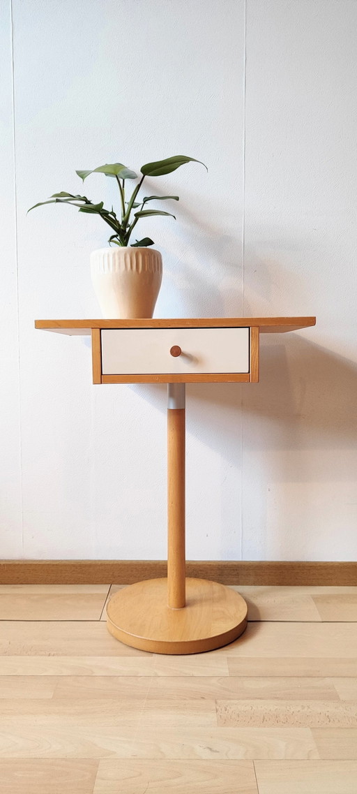 Retro nachtkast ikea 