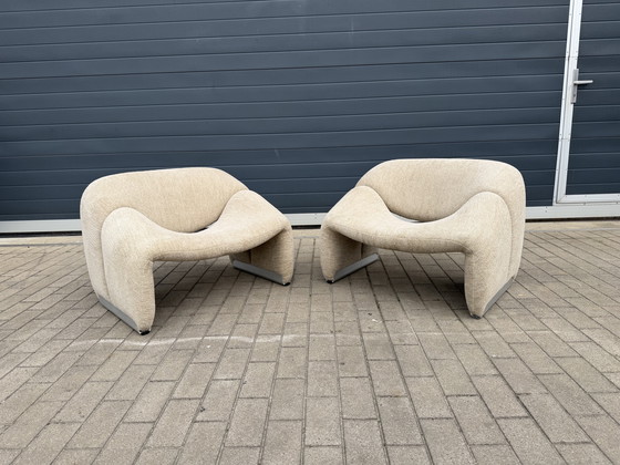 Image 1 of 2x Artifort Groovy F598 di Pierre Paulin. In condizioni 10/10! Tessuto Pierre Frey: Chenille Igor (Sabbia)