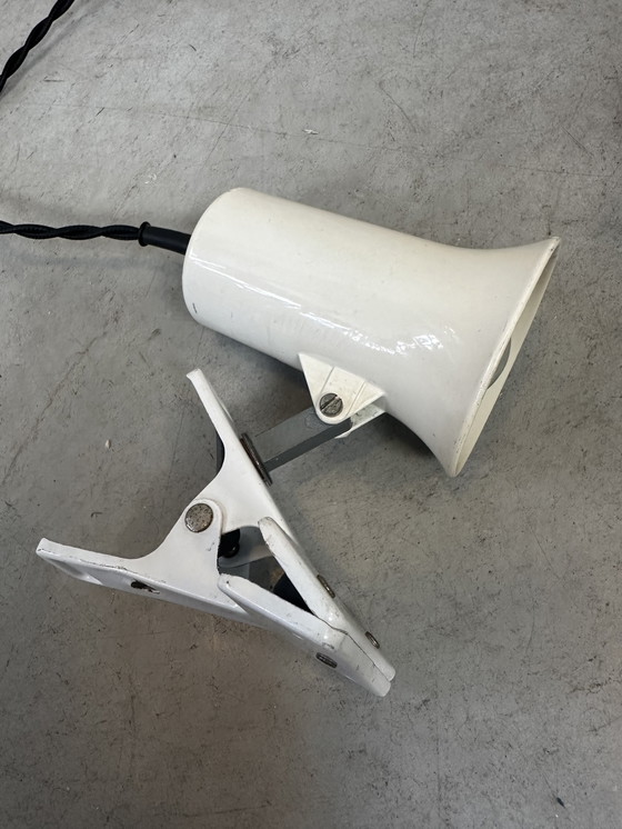 Image 1 of 2x vintage industriële klemspot (wit) - LITA