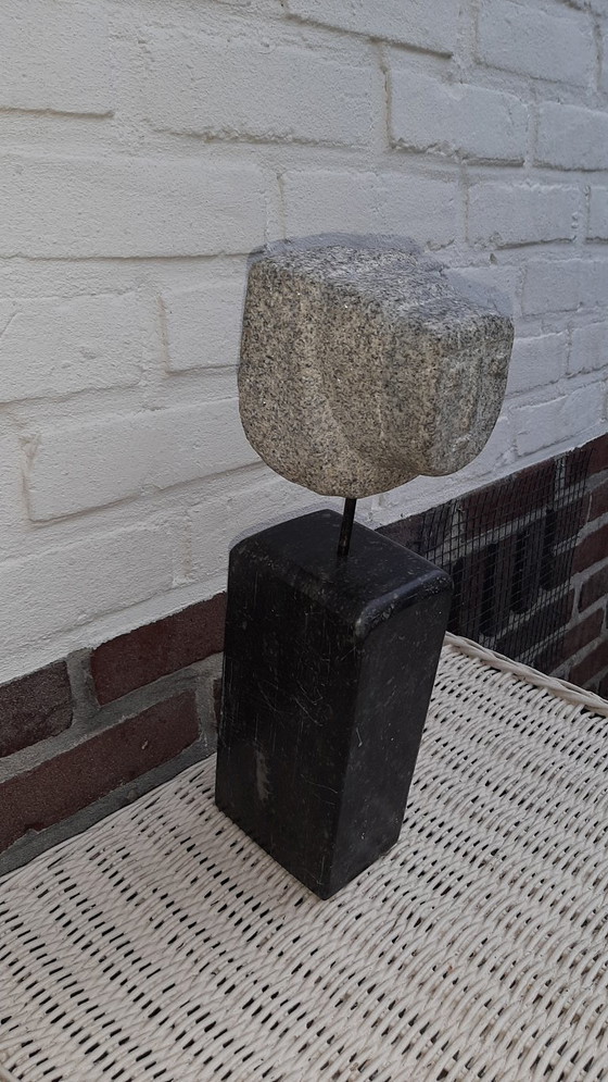 Image 1 of Granitstatue