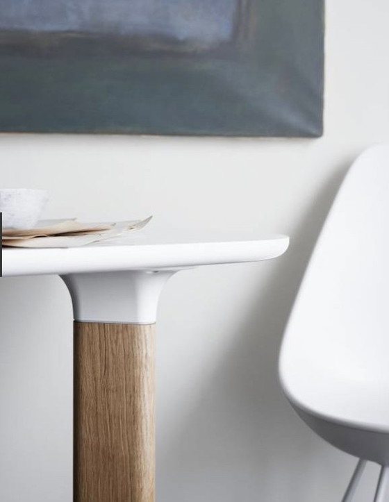 Image 1 of Fritz Hansen Analog table and 6 drop chairs Fritz Hansen