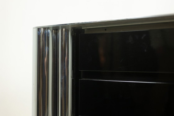 Image 1 of Sergio Mazza, für Cinova. Kommode aus schwarz lackiertem Holz. Um 1970.