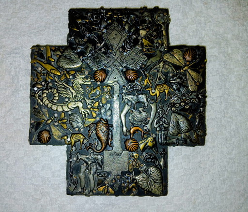 Seltenes Estela Ogazón „Milagros“-Kreuz – Frühwerk (Stempel „MEX“)
