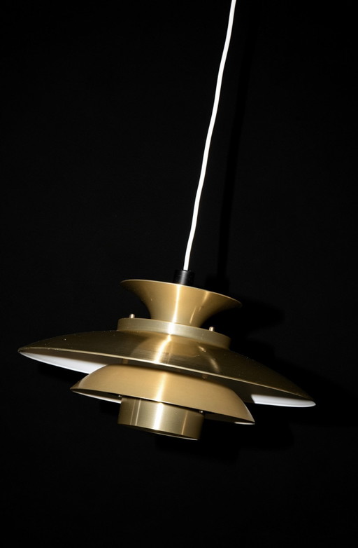 Suspension vintage Jeka Metaltryk en or pour Louis Poulsen