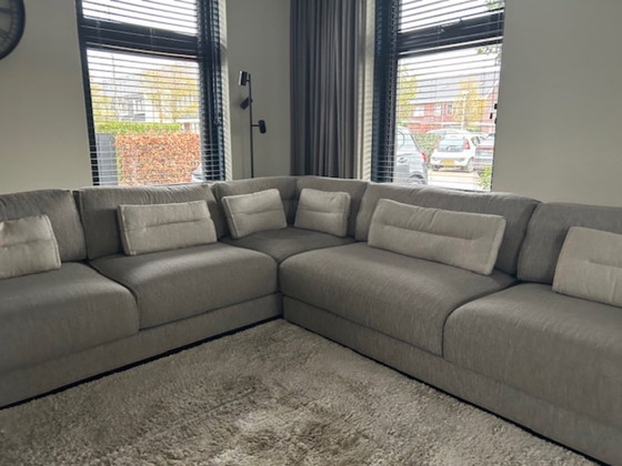 Image 1 of Luxurious fabric corner sofa