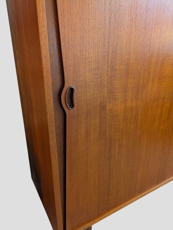 Image 1 of Haut-plat en teck vintage des années 1960