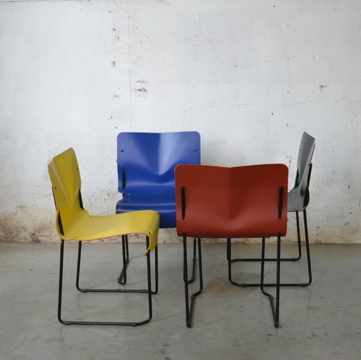 4 Prototypen von Olio-Stühlen