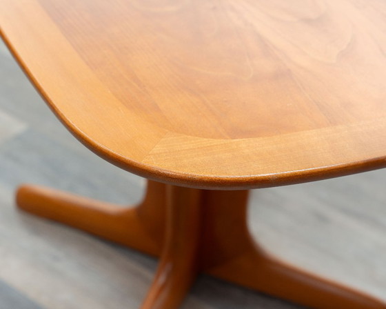 Image 1 of Tavolo da pranzo/tavolino da caffè, regolabile in altezza, in legno di ciliegio, anni '70