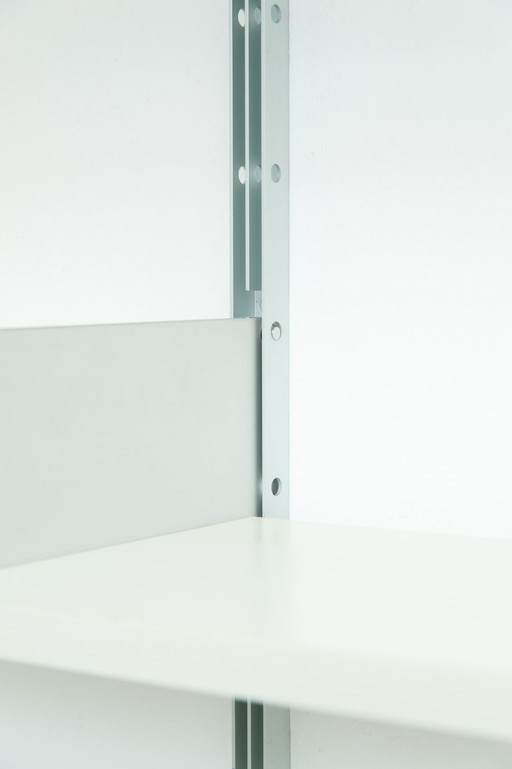 606 Shelving system by Dieter Rams for Vitsoe (1960s)