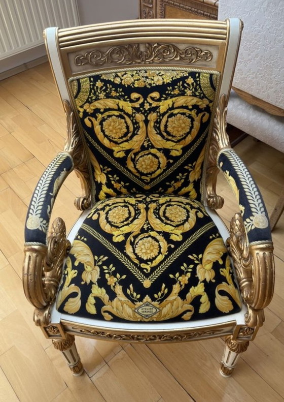 Originele Gianni Versace Home fauteuilset: 2 stoelen + design bijzettafel – Cotton, Wood (photo 12 of 15)