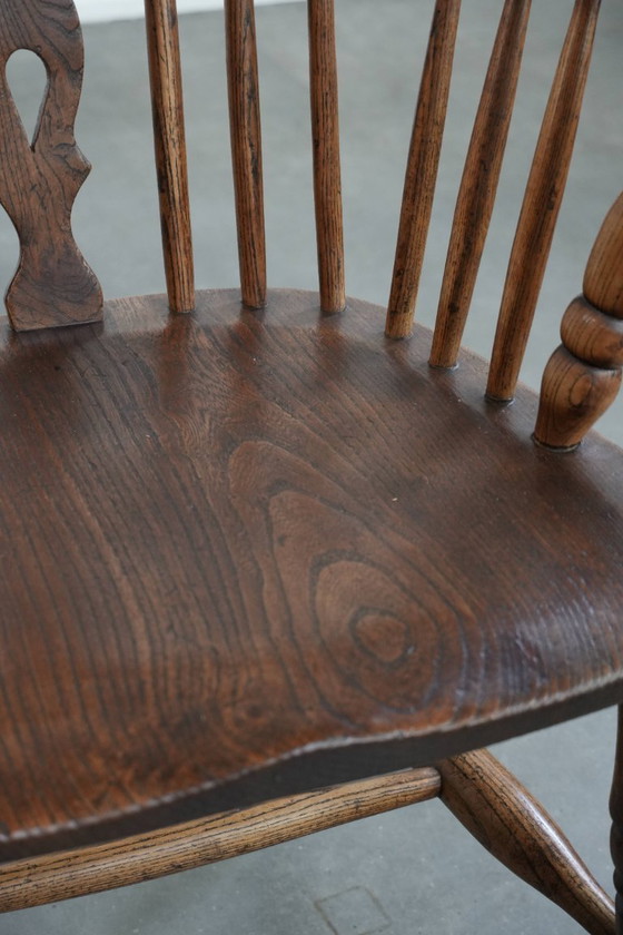 Image 1 of Antieke Engelse lowback Windsor chair